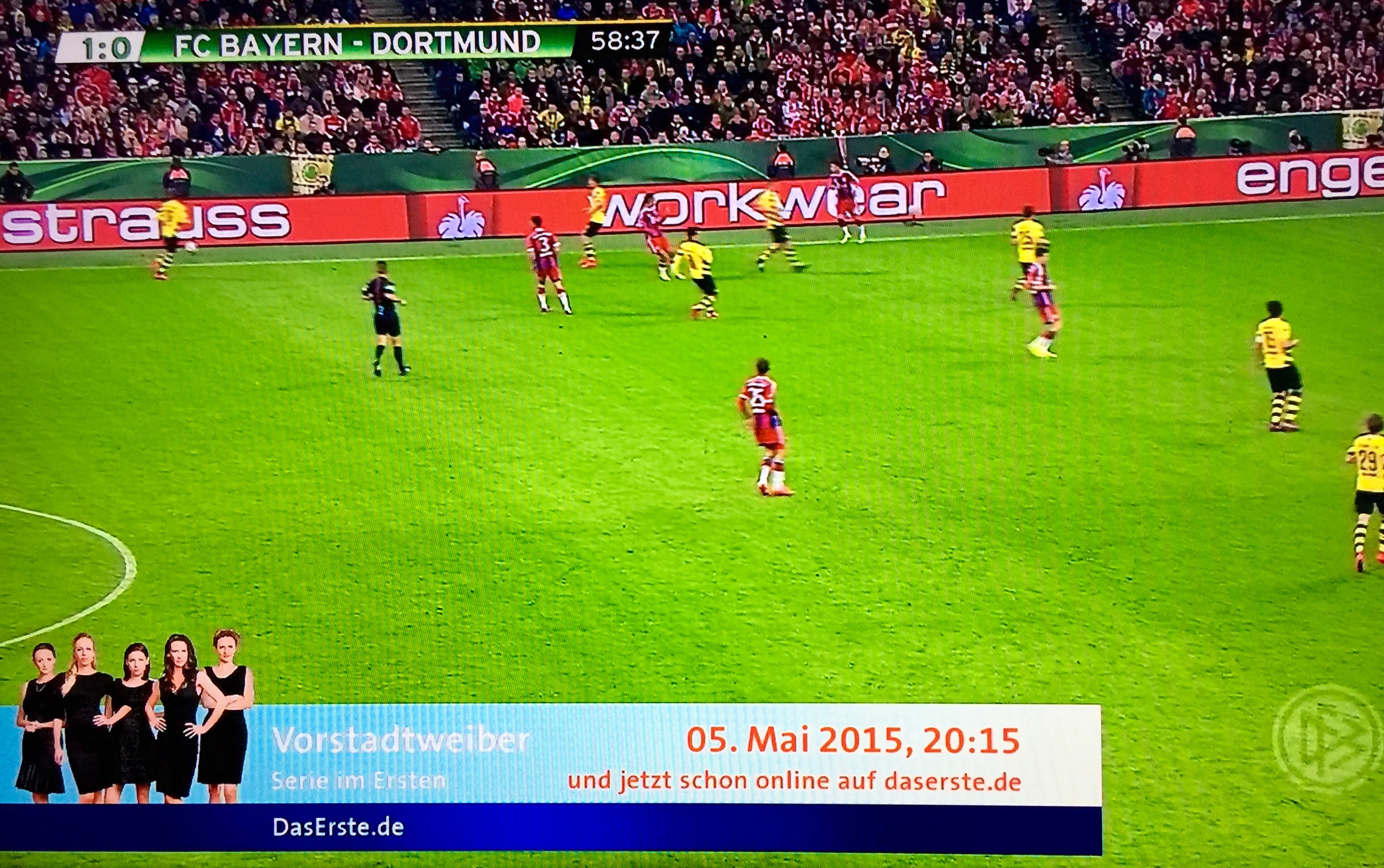 Medienkorrespondenz Die hochemotionale DFB-Pokal-Halbfinaloper mit Dortmunds Jubelarie Wenn Fernsehreporter auf einen Bayern-Sieg eingestellt sind